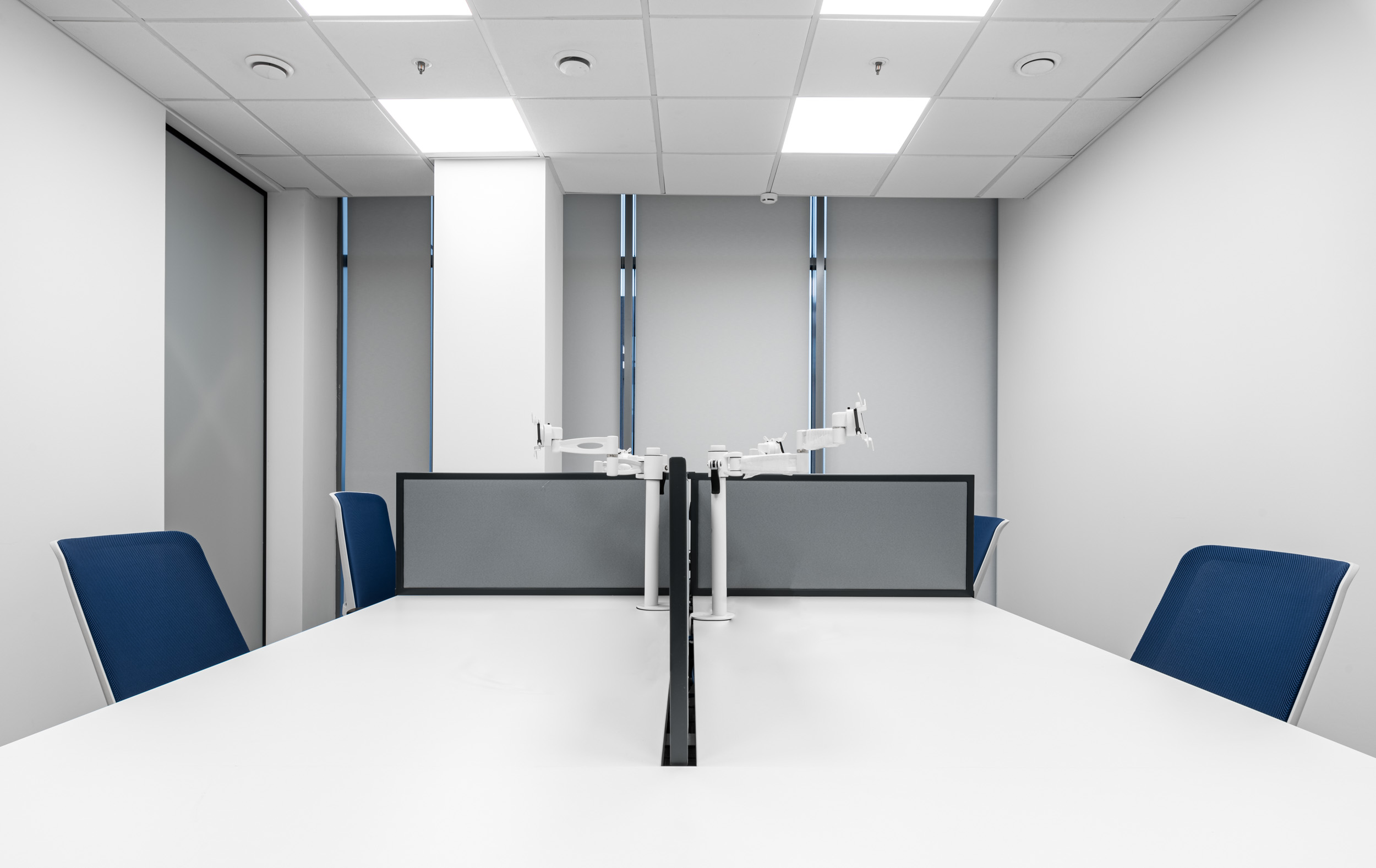 Проектирование, fit-out и комплектация офиса международной биотехнологической компании